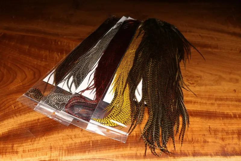 Hareline Half Saddle Grade #1 Keough Grizzly #383 Hareline Dubbin