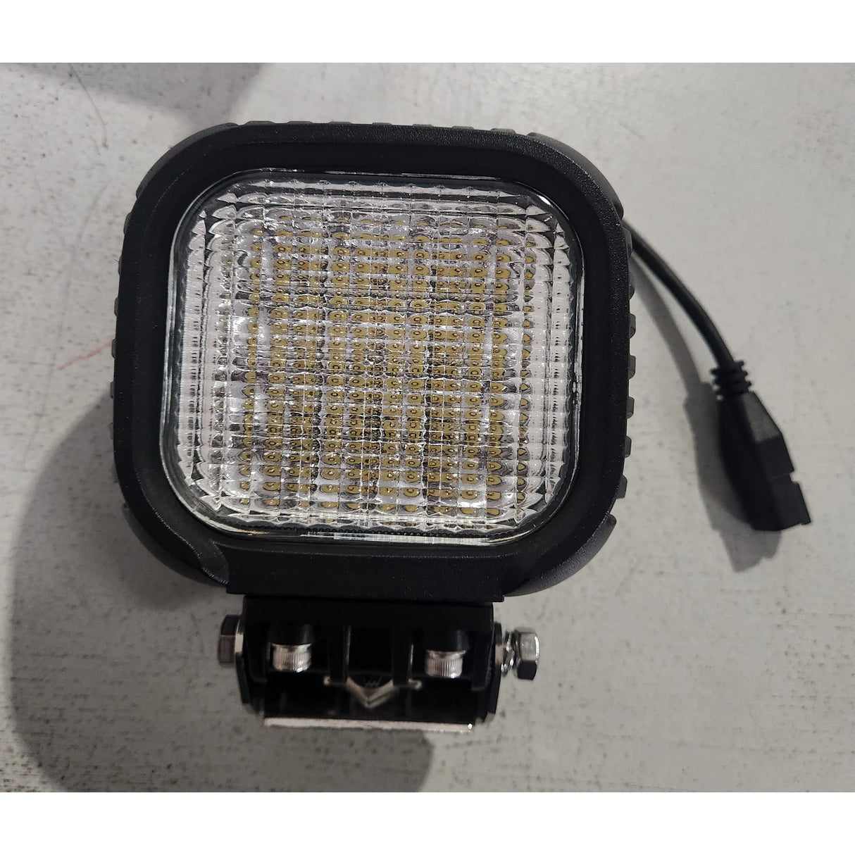 Source LED Square Flood Light 10-30VDC PW 48W Source LED