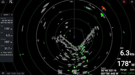 Raymarine Quantum 2 Q24D Doppler Radar with 10m Power and Data Cables White T70416