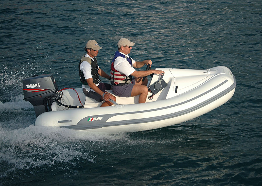 AB Inflatables Rider 10' 6" / 3,20m