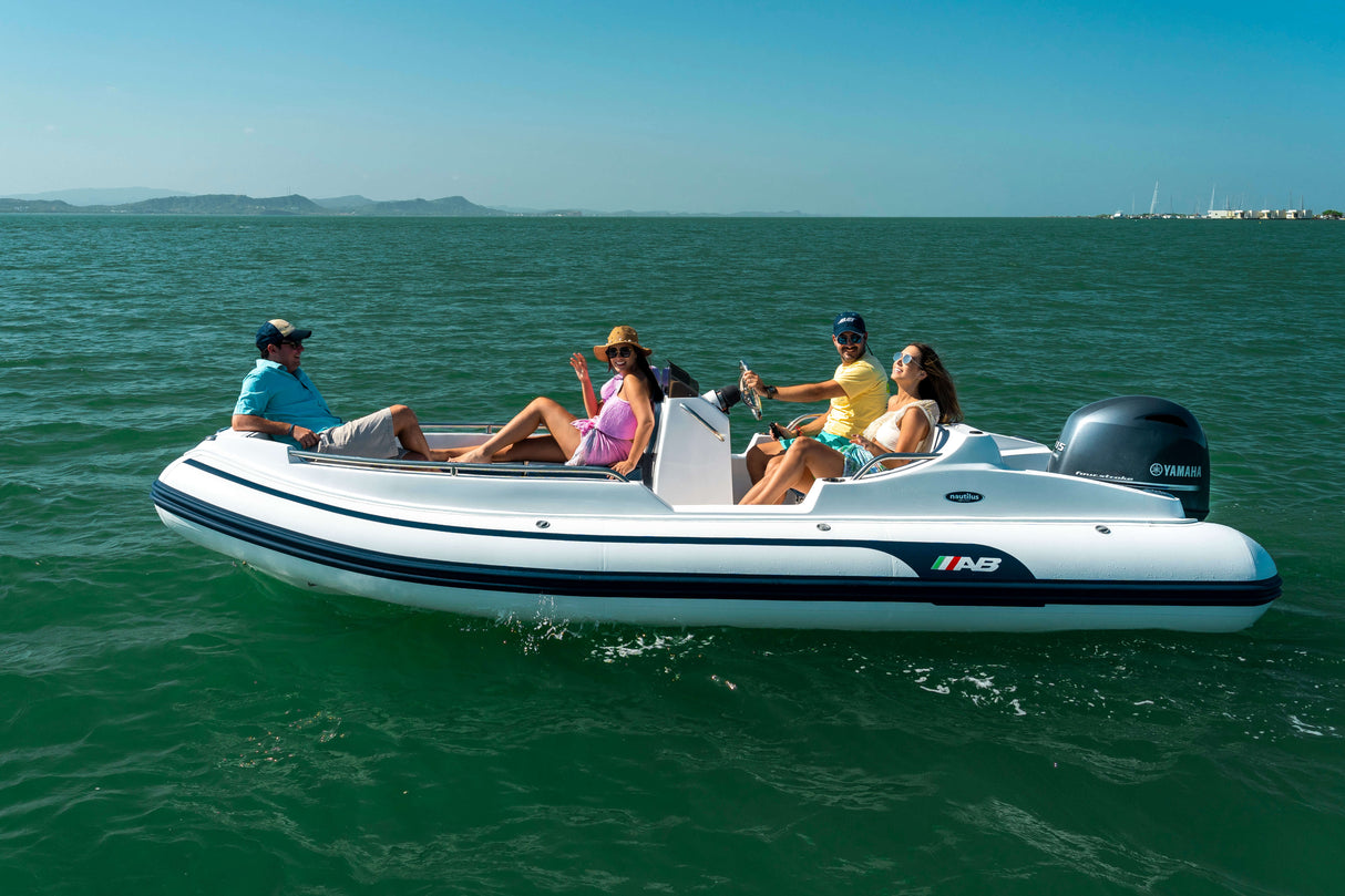 AB Inflatables Nautilus 17 DLX