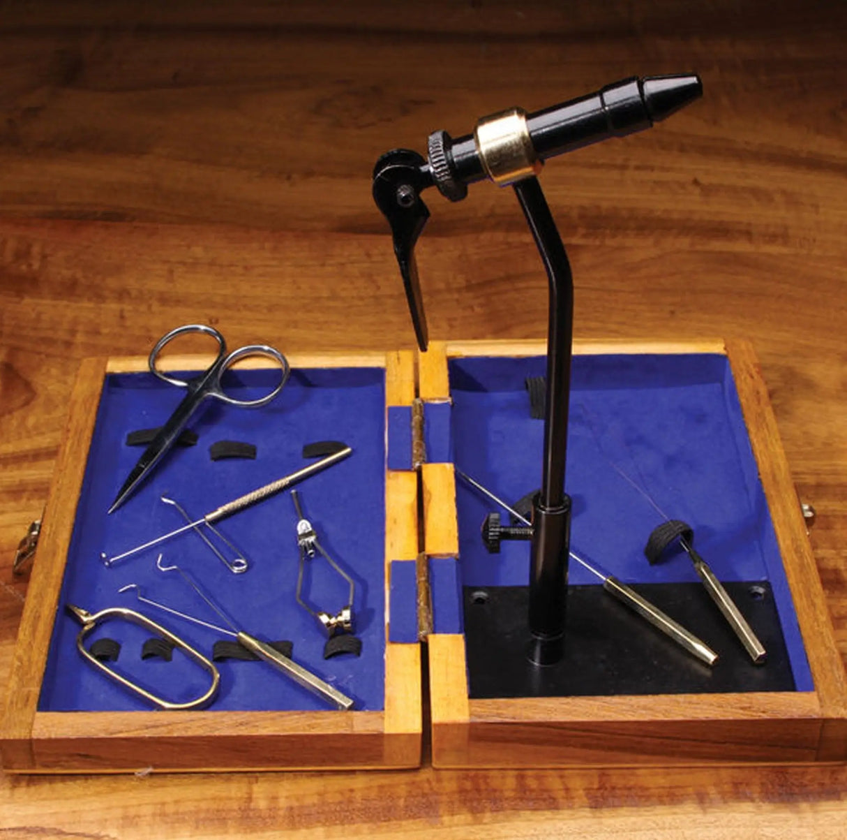 Hareline Dubbin Standard Tool Kit With Pedestal Base Hareline Dubbin