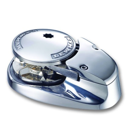 LEWMAR V700 Windlass