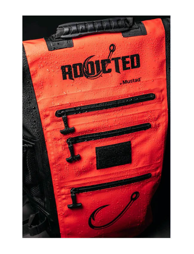 Mustad Addicted Fishing Chrome Hunter 40L BackPack - Red