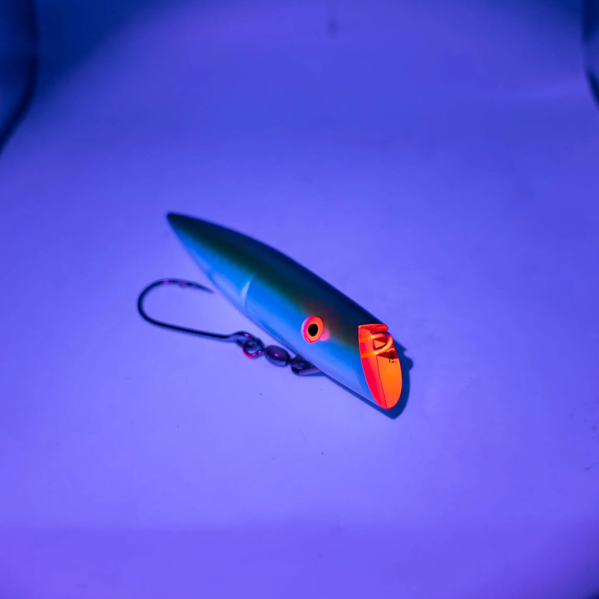 Tomic Plug - #RVP2#118ii - Iridescent Insert Glow Belly Tomic Lures