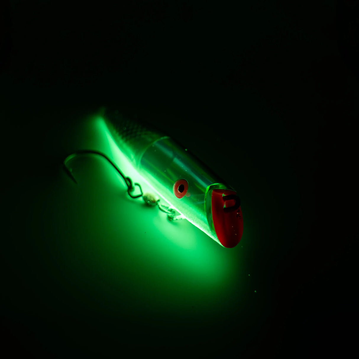 Tomic Plug - #RVP2#647ii - Iridescent Insert Glow Belly Tomic Lures