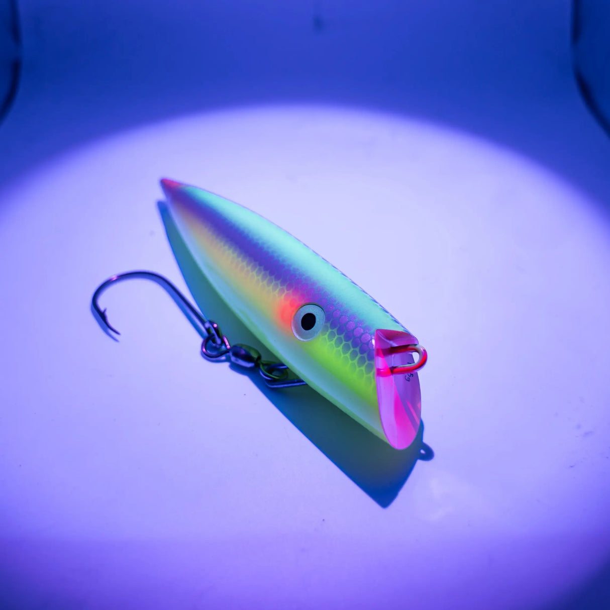 Tomic Plug - 185G - Easter Egg Glow Tomic Lures