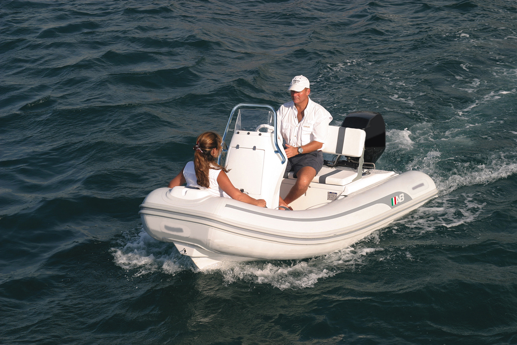 AB Inflatables Oceanus 11 VST