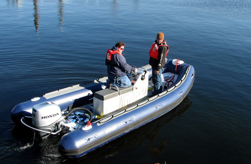 AB Inflatables Profile F17