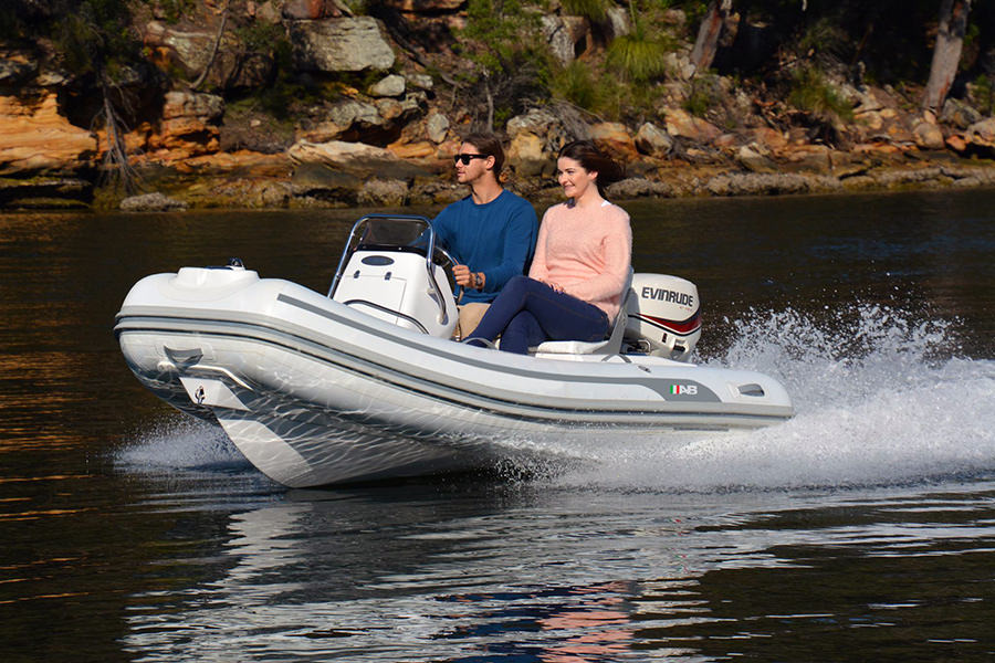 AB Inflatables Oceanus 15 VST