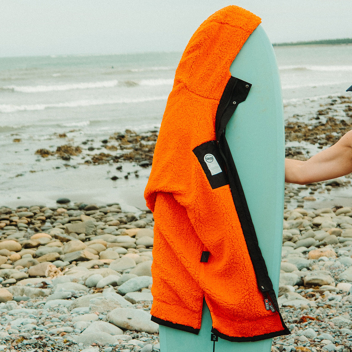 KiffLab WildGuard Warm Changing Robe