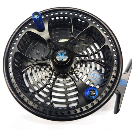Kingpin Zeppelin Aero 500 Centerpin Reel - Special Edition Black with Blue Handles