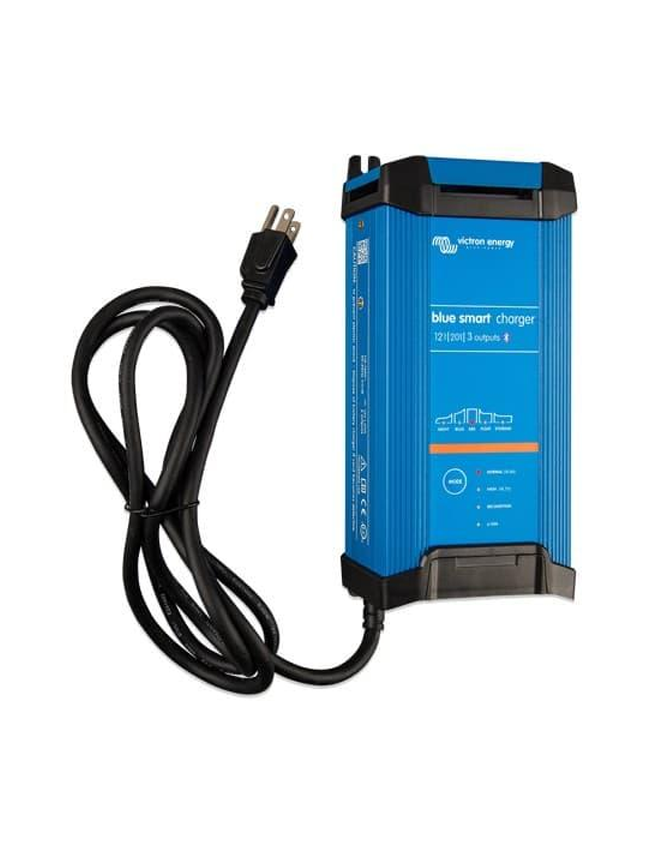 Blue Smart IP22 Charger 12/20 (3) BPC122046102