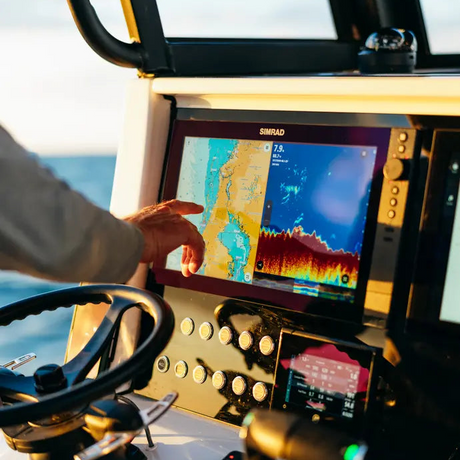 Simrad NSS 12 Evo 3S Chartplotter & Fishfinder