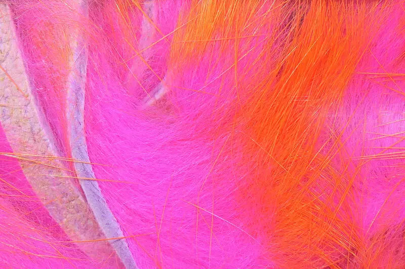 Hareline Two-Tone Rabbit Strips - Hot Orange Tipped Fl Hot Pink Hareline Dubbin