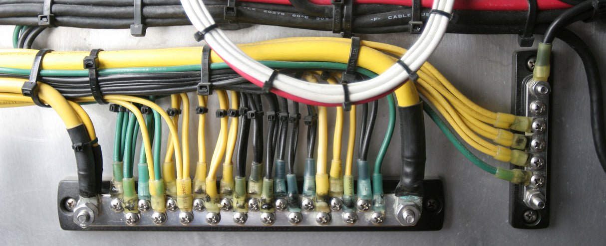 Blue Sea Common 150A BusBar - 20 Gang 2302