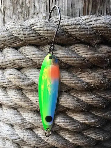 Silver Horde Kingfisher Spoon - Silver Knight Super Pearl UV Yellow Tail 4133-111-843 - 3.5" Spoon