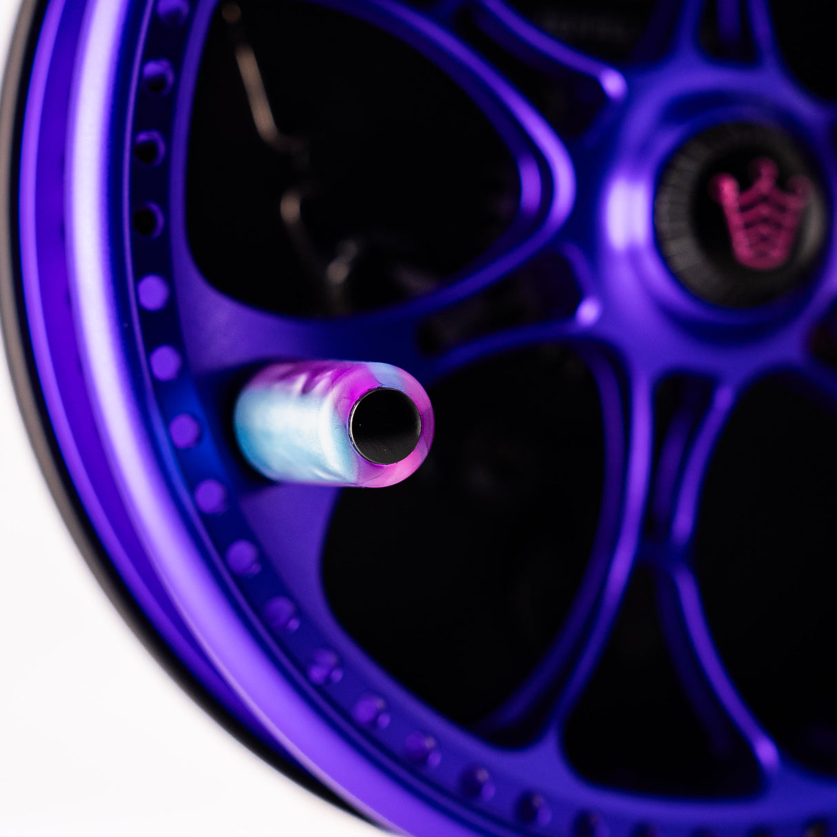 Kingpin Zeppelin 500 Bear Face Centerpin Reel - Purple & Black with CottonCandy handle