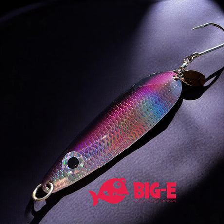 Westcoast Fishing Tackle Big-E Spoon - Black Herring Glow Back