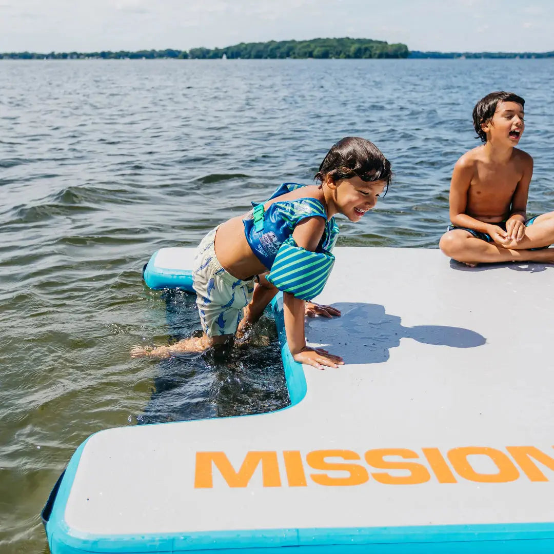 REEFLITE | Inflatable Water Mat | Compact + Easy-up Mission Outdoor