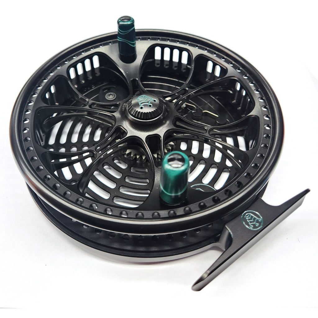 Kingpin Zeppelin Aero 500 Centerpin Reel - Special Edition Black with Green Handles